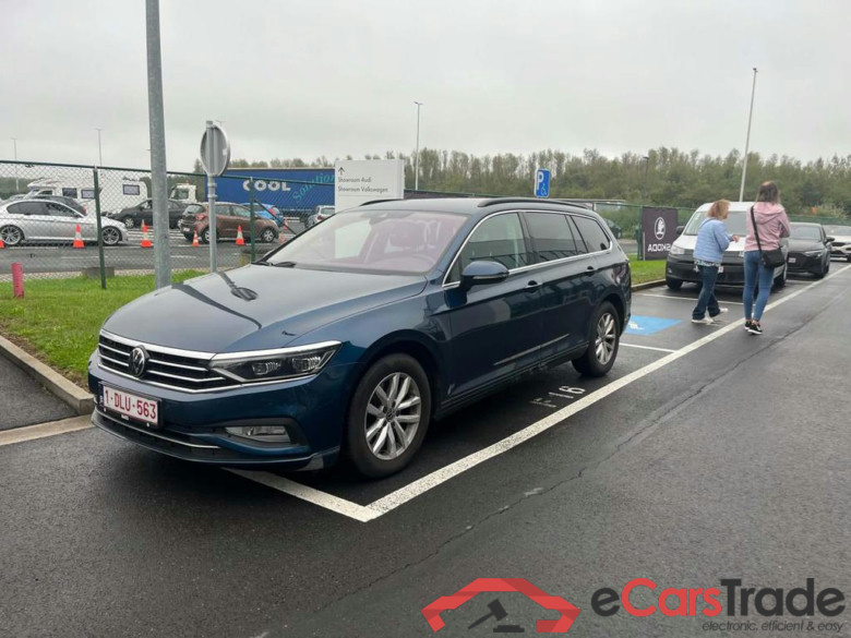 VOLKSWAGEN Passat Variant Dsl Passat SW 2.0 TDi SCR Style Business (EU6AP) #1