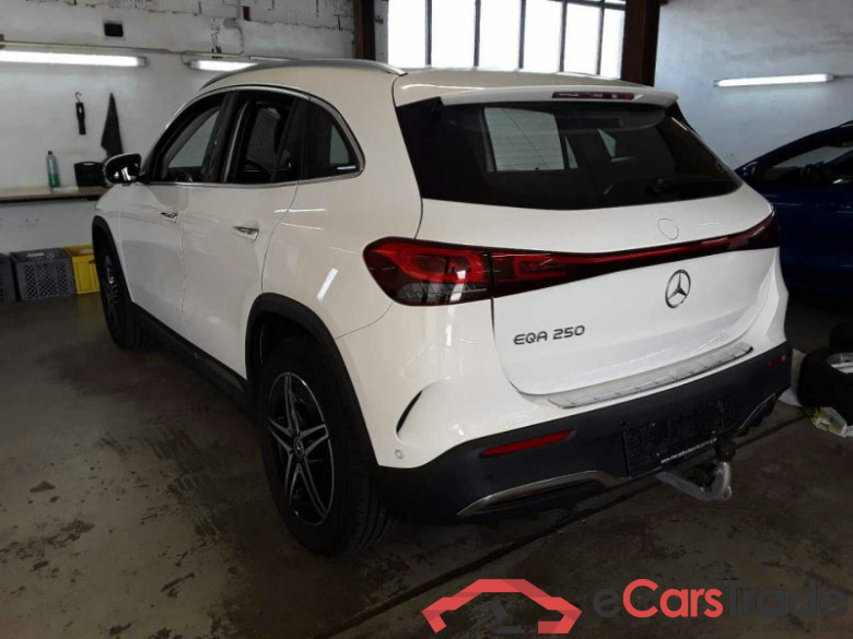 Mercedes-Benz EQA  #3