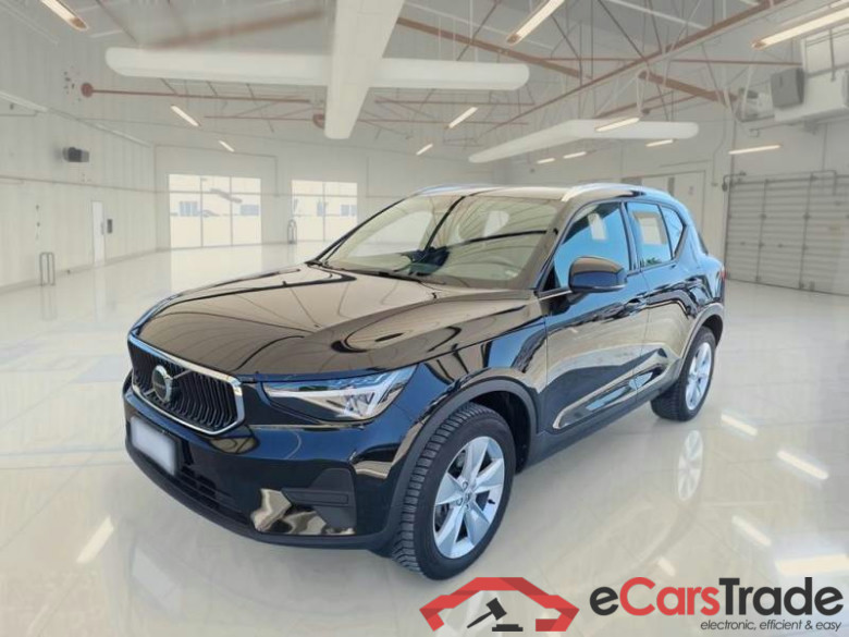 VOLVO XC40 / 2021 / 5P / SUV B3 AUTOMATICO CORE #1