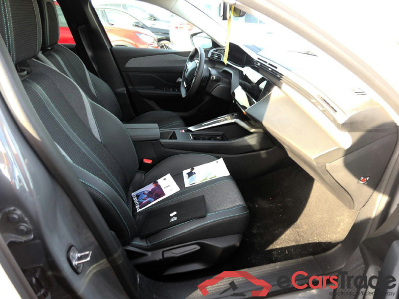 Peugeot 408 Allure Hybrid 145 e-DCS6 #3