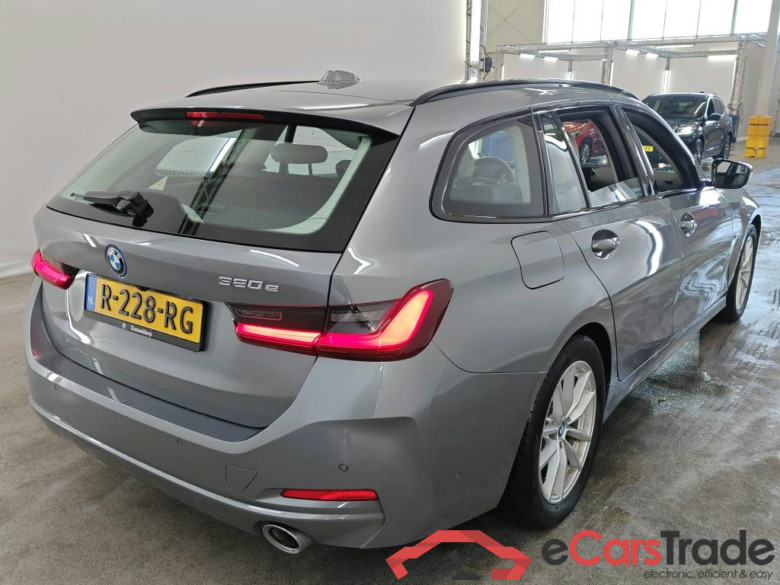 BMW 3 Serie Touring 320e 5d #2