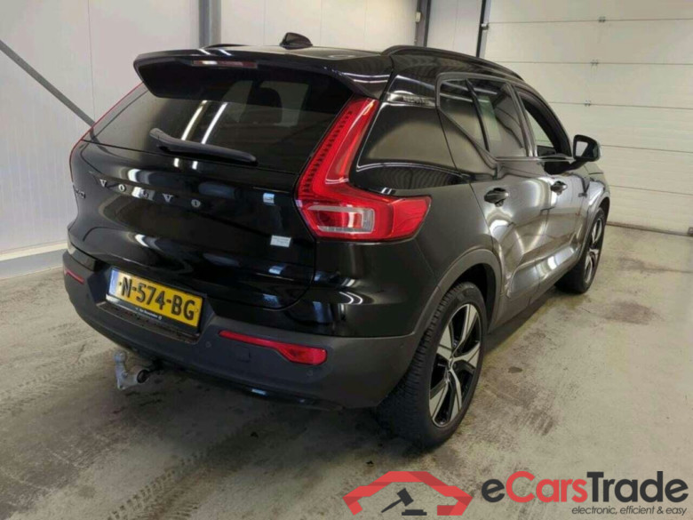VOLVO XC40 Recharge Twin Pro #2