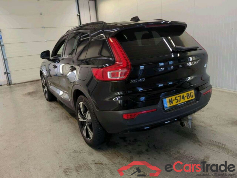 VOLVO XC40 Recharge Twin Pro #6