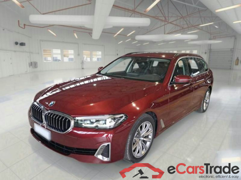 BMW SERIE 5 / 2020 / 5P / STATION WAGON 518D LUXURY TOURING