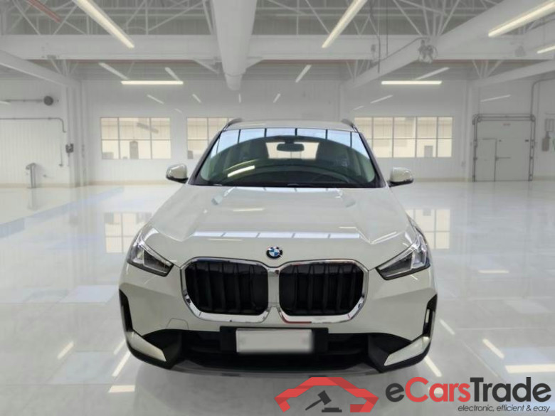 BMW X1 / 2022 / 5P / SUV SDRIVE 18D DCT #6