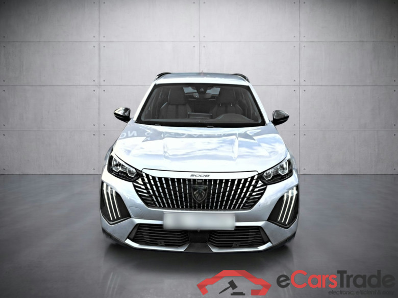 Peugeot 2008 Allure 1.2 100 #2