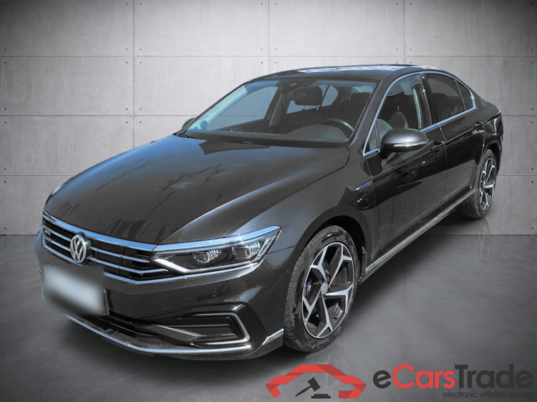 Volkswagen Passat GTE 1.4 TSI 218 hybride rechargeable DSG6 #1