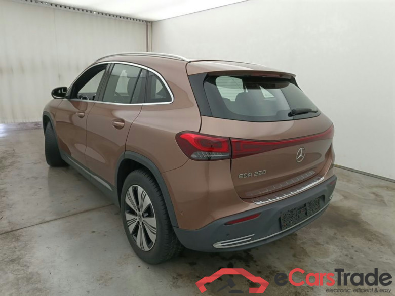 MERCEDES EQA (H293) 66.5 kWh EQA 250 Business Line 5d #3