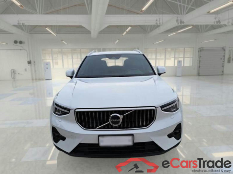 VOLVO XC40 / 2021 / 5P / SUV T4 RECHARGE PLUG-IN AUTO CORE #6