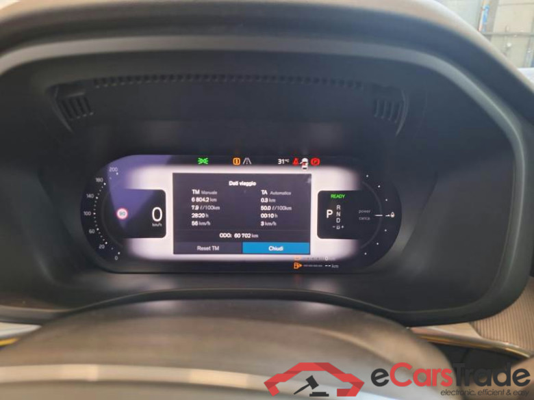 VOLVO XC60 / 2021 / 5P / SUV T6 PLUG-IN AWD AUTO CORE #4