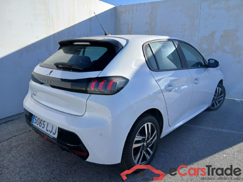 PEUGEOT 208 / 2019 / 5P / berlina con portón PureTech 73kW (100CV) Allure (AC) #2