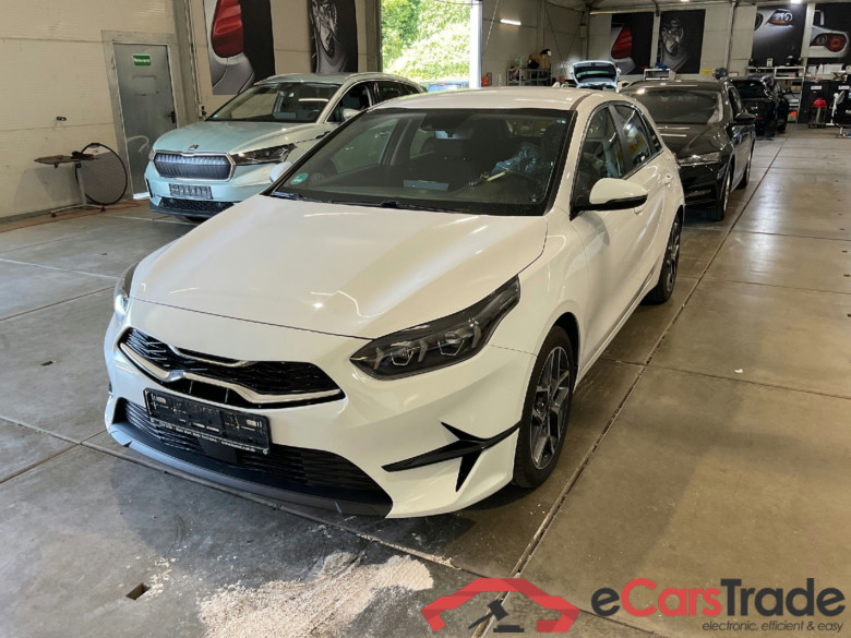 Ceed Spirit 1.6 CRDi 100KW AT7 E6d #1