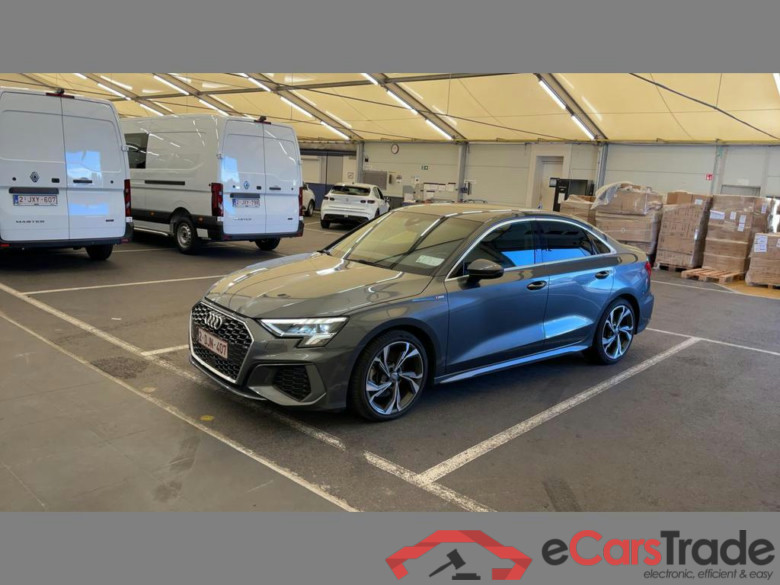AUDI A3 Sedan A3 35 TFSI S line S tronic #1
