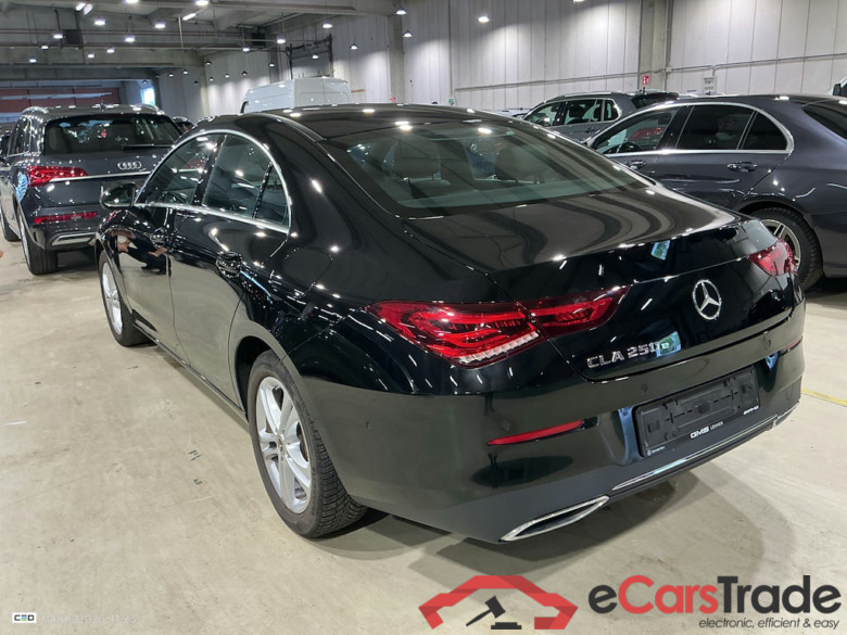 MERCEDES-BENZ CLA 1.3 CLA 250 E LUXURY LINE DCT #3