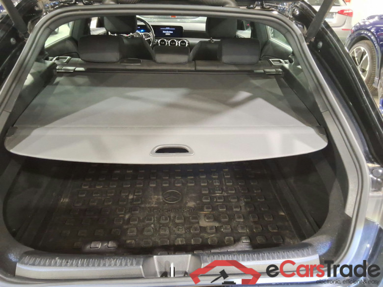 MERCEDES-BENZ CLA 2.0 CLA 180 D BUSINESS SOLUTION #3