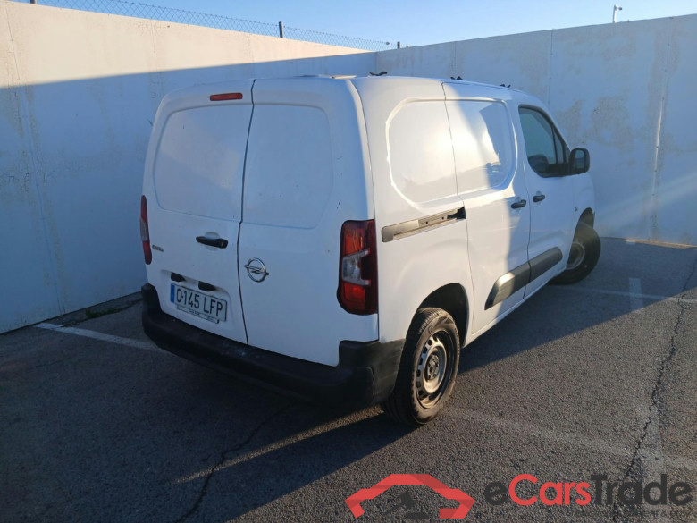 OPEL Combo / 2018 / 3P / furgón derivado de turismo 1.5 TD S/S 75kW (100CV) Express L H1 650 (CX) #2