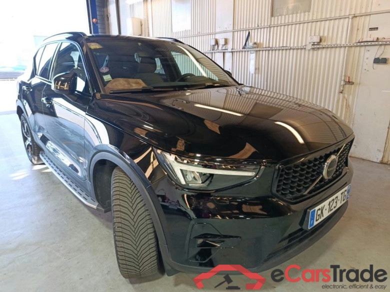 Volvo XC40 2.0 B3 Mild-Hybrid Facelift Aut. LED Virtual Harman/Kardon ACC Navi Sport-Seats KeylessGo Camera Klima PDC ... #2