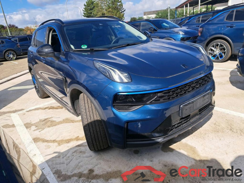 Lynk Co 01 1.5i Plug-In Hybrid Aut. LED Pano Virtual ACC Navi Infinity KeylessGo Camera 360 Klima PDC ... #2