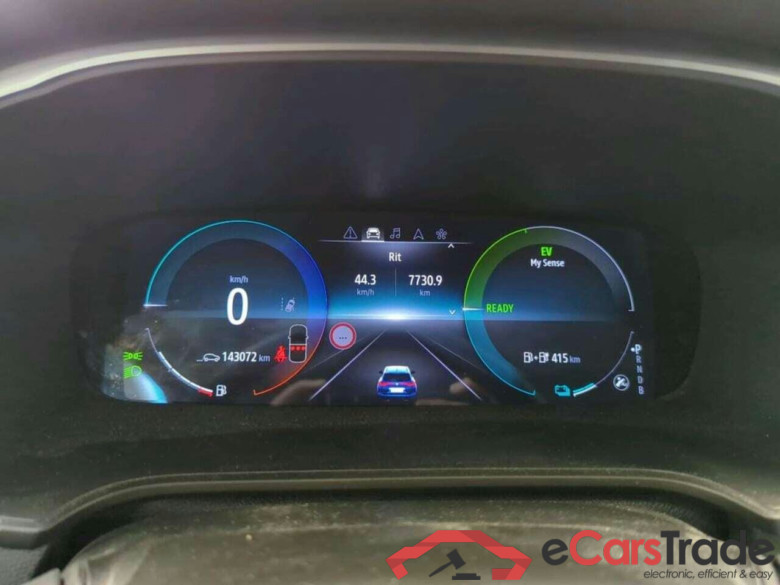 RENAULT Mégane Estate 1.6 ET PH 160 Intens #4