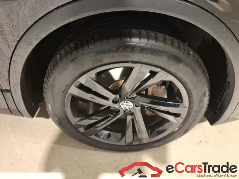 Volkswagen Tiguan (AX1)(07.2020->2024) DE - SUV5 2.0 TSI BMT/Start-Stopp EU6d, 4Motion R-Line OPF, (Facelift) 2021 - 20 #5