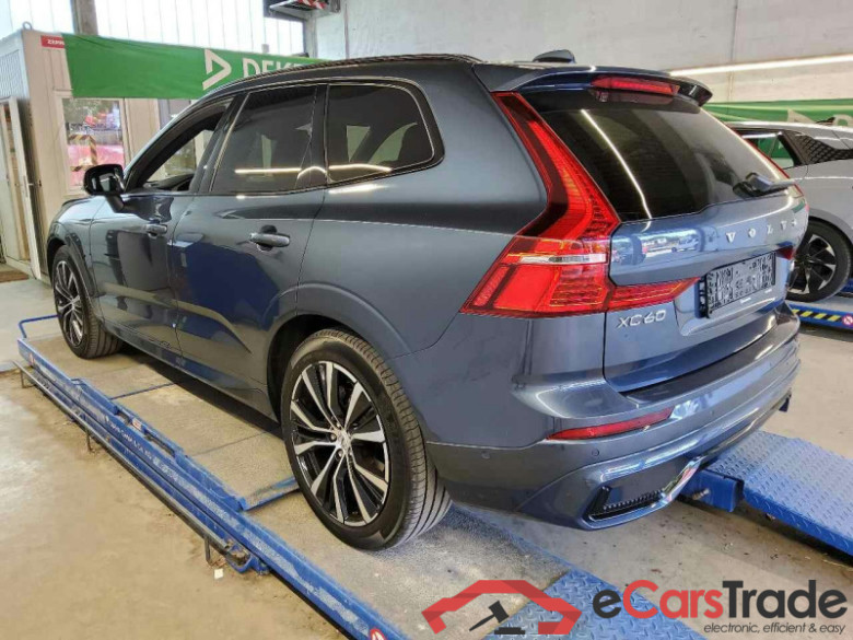 Volvo XC60 (03.2017->) DE - SUV5 B5 (Benzin) AWD EU6d, Ultra Dark Mild-Hybrid, (Facelift) 2023 - 2024 #4