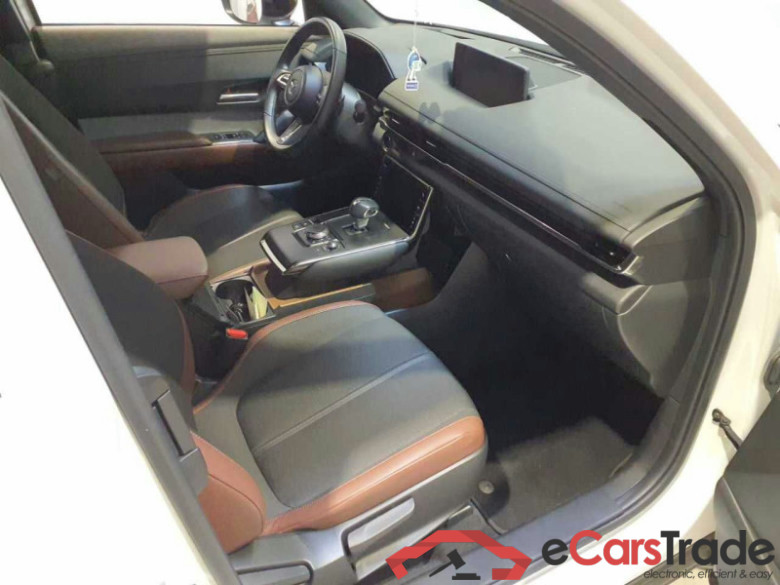Mazda MX-30 (DR)(05.2020->) DE - SUV5 e-SKYACTIV, Advantage, 2022 - 2025 #3