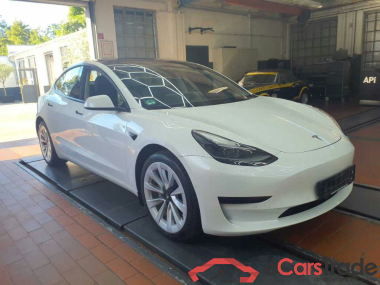 Tesla Model 3 DE - Lim4, RWD 60 kWh #1