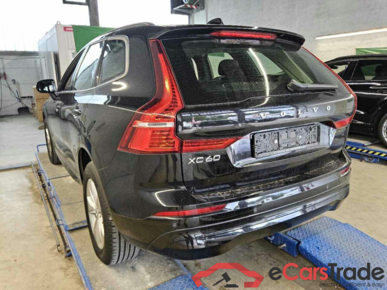 Volvo XC60 (03.2017->) DE - SUV5 B4 (Diesel) 2WD EU6d, Momentum Mild-Hybrid, (Facelift) 2021 - 2022 #4