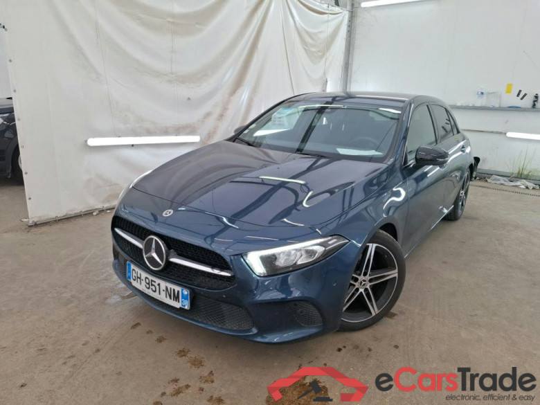 MERCEDES-BENZ Classe A Compact / 2018 / 5P / Berline A 200 d Progressive Line 8G-DCT #1