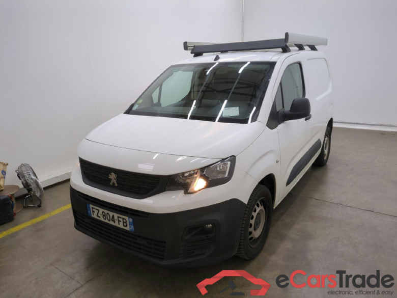 PEUGEOT Partner / 2018 / 4P / Fourgonnette BHDI 100 S&S 100 S&S 1000KG STD ASPHALT