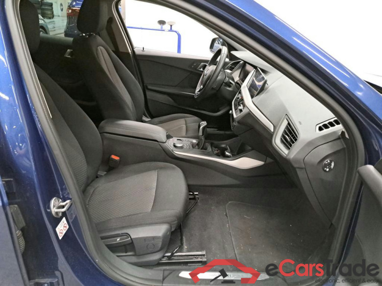BMW - BMW 1 HATCH 118i 136PK Business Edition * PETROL * #3