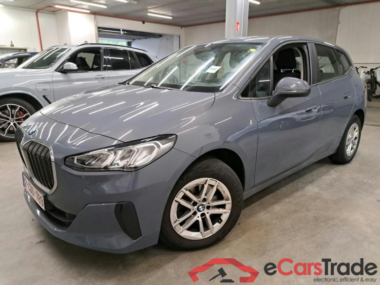 BMW - BMW 2 ACTIVE TOURER 218dA 136PK #1