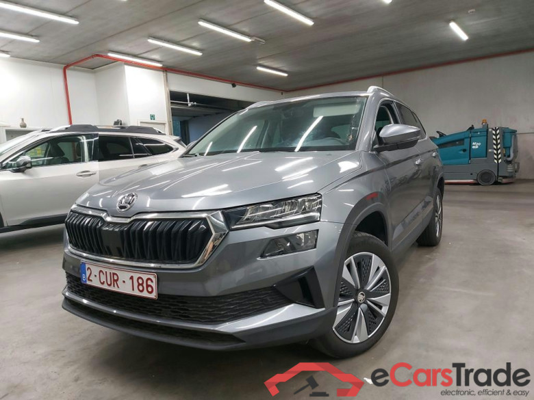SKODA - SKO KAROQ TSI 110PK Clever Pano Roof * PETROL *