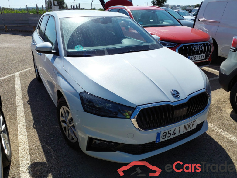SKODA Fabia 1.0 TSI 70 kW 95 CV manual 5 vel. Selection