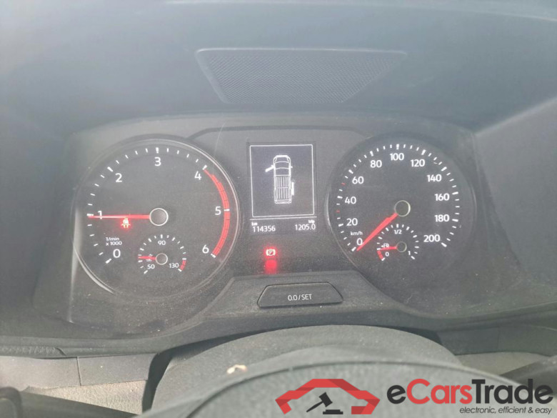 VOLKSWAGEN Crafter / 2017 / 4P / furgón 35 Furgón BM TN L3H2 2.0TDI 103kW(140CV) #4