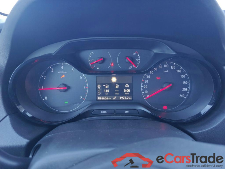 OPEL Grandland X / 2017 / 5P / todoterreno 1.2 Turbo 120 Aniversario (CX) #4