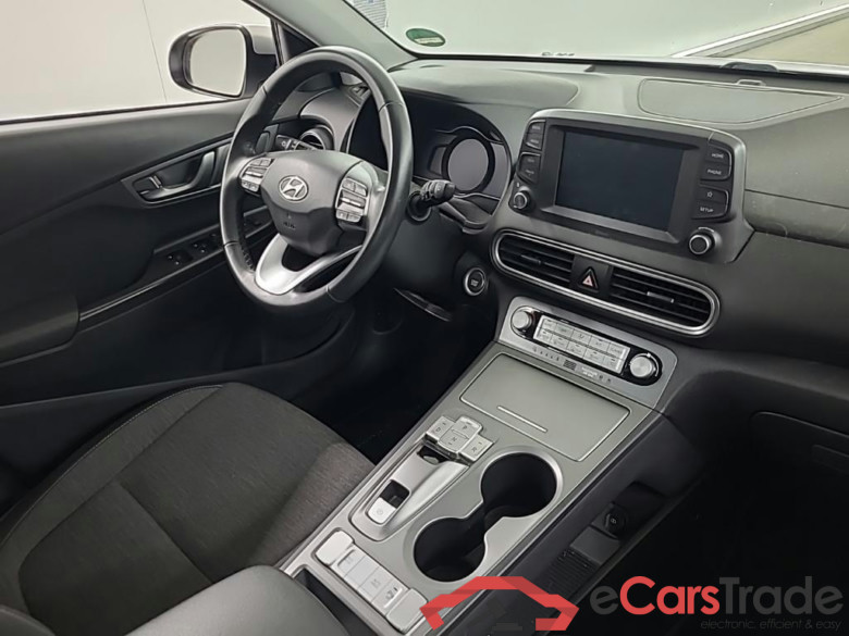 HYUNDAI Kona Comfort Electric 64 kWh 5D #6