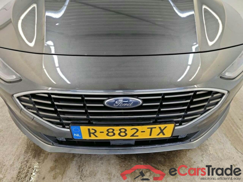 FORD Focus Wagon 1.5 EcoBl. ST Line X #4