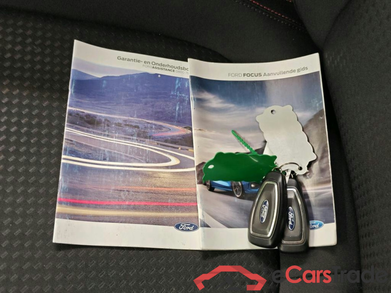 Ford Focus 1.0 EcoBoost 125pk ST-Line X Bus Wagon 5d #4