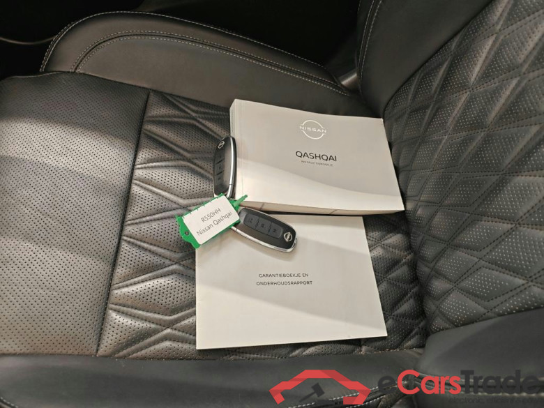 Nissan Qashqai 1.3 Mild-Hybrid 158 BUS EXECUTIVE Xtr 5d #4