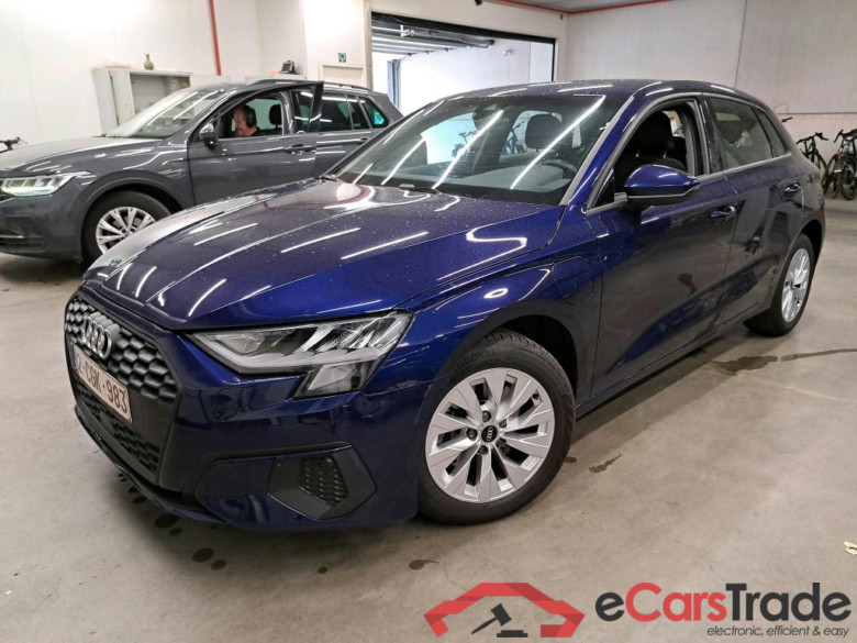AUDI - AUD A3 SB TFSI 204PK Attraction Pack Business * HYBRID *