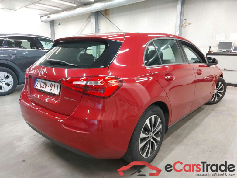 MERCEDES - MER A 180 d 116PK 8G-DCT Business Solution Essential #2