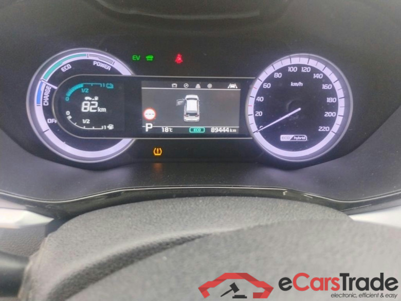 KIA Niro / 2019 / 5P / crossover 1.6 GDi HEV 104kW (141CV) Drive #4