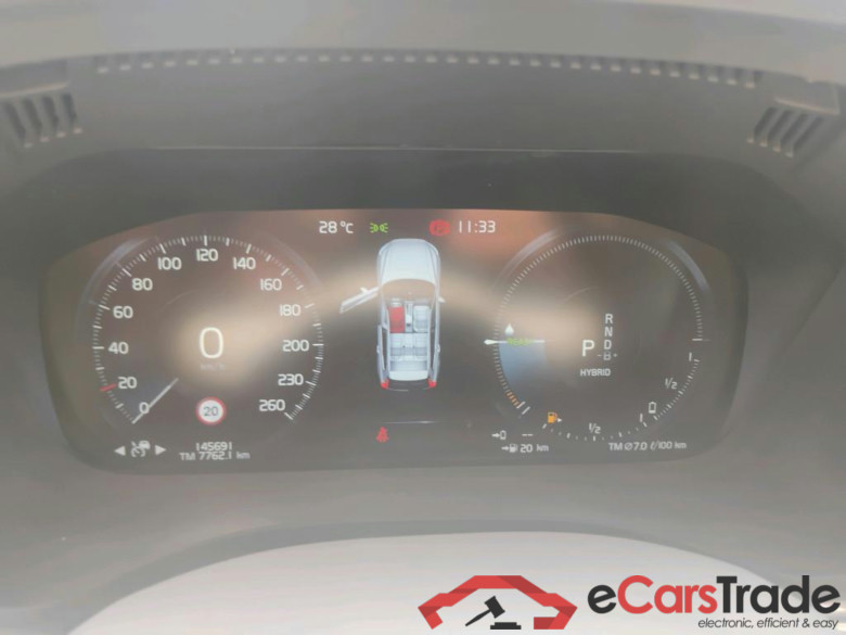 VOLVO XC60 / 2017 / 5P / todoterreno 2.0 T6 AWD Recharge Inscription Auto #4