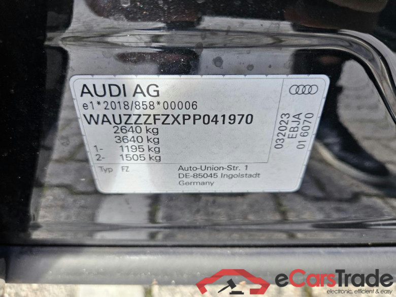AUDI Q4 e-tron 150 kW #1