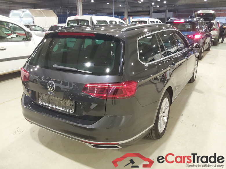 VOLKSWAGEN PASSAT VARIANT 1.4 TSI MSQ VARIANT GTE BUSINESS #4