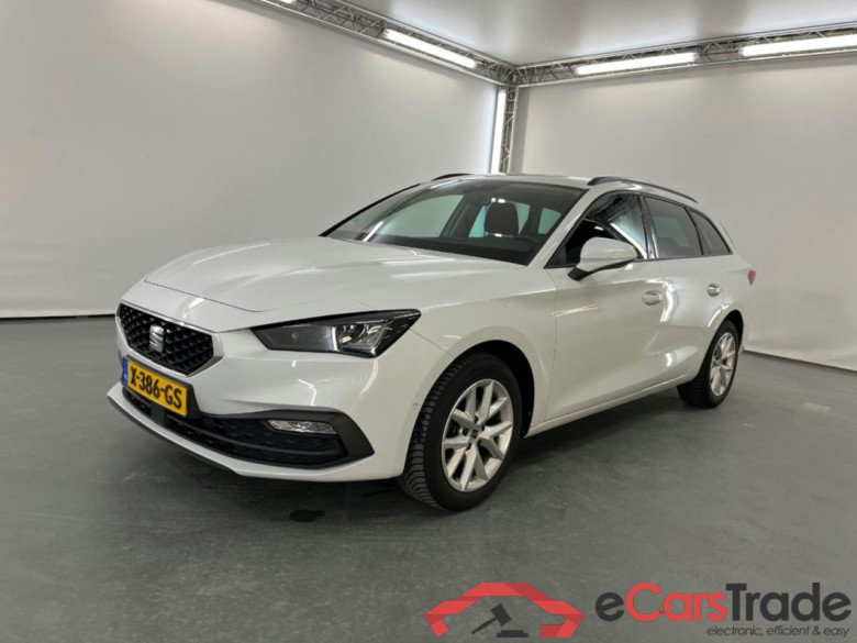 SEAT Leon Sportstourer 1.0 eTSI Style Business Intense #1