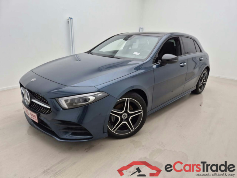 MERCEDES-BENZ A-KLASSE 180D AMG LINE
