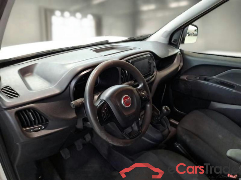 FIAT DOBLÒ CARGO / 2014 / 4P / VETT. FURGONATA CH1 LOUNGE 1.6 MJET 90CV E6D-F SeS #3