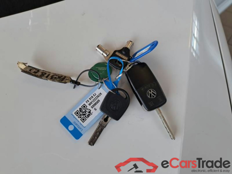 VOLKSWAGEN CADDY / 2015 / 4P / VETT. FURGONATA 2.0 TDI 122CV EURO6 4MOTION VAN #1